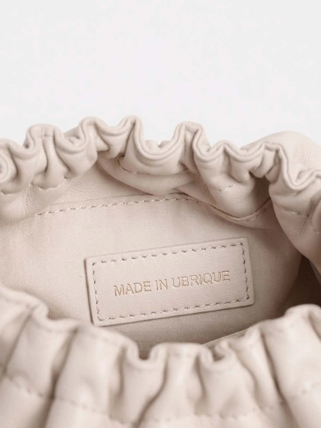 Mini Tango Ivory Edition – Bolso en piel de napa de vacuno - PLIEGO DE LA ROSA