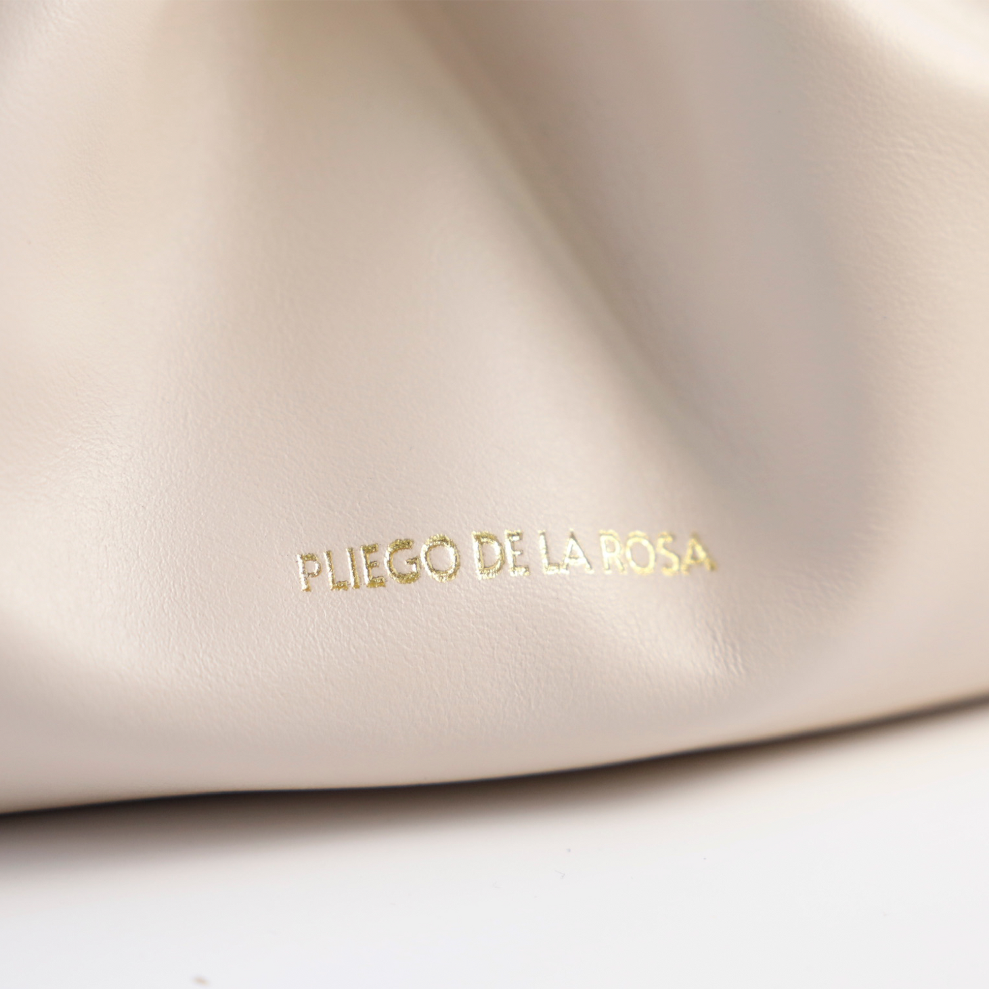 Mini Tango Ivory Edition – Bolso en piel de napa de vacuno