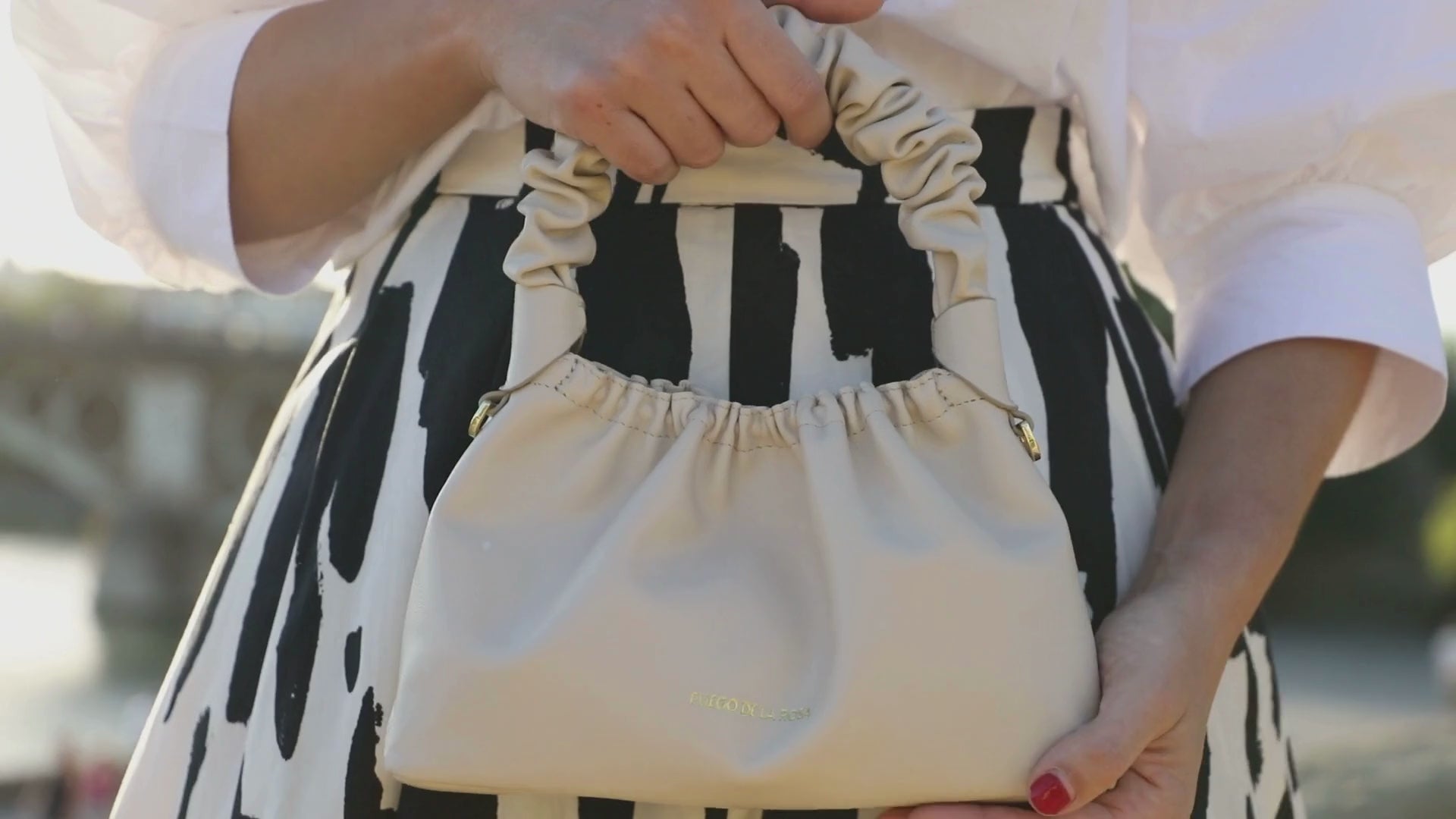 BOLSO MINI TANGO IVORY EDITION BOLSO PIEL DE NAPA DE VACUNO HECHO EN ESPAÑA BOLSO DE PIEL DE LUJO 
